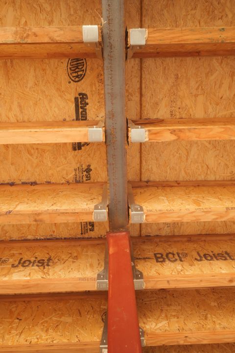 Acreage, framing · P1871737